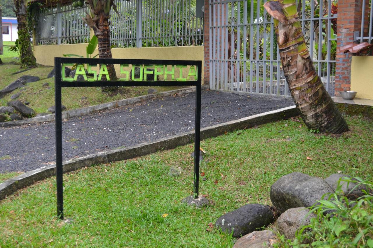 Casa Sophia 3 Listings Apartment 1 Or Apartment 2 Separately Or Apt 1 And 2 Together All With Fo Internet Guápiles エクステリア 写真