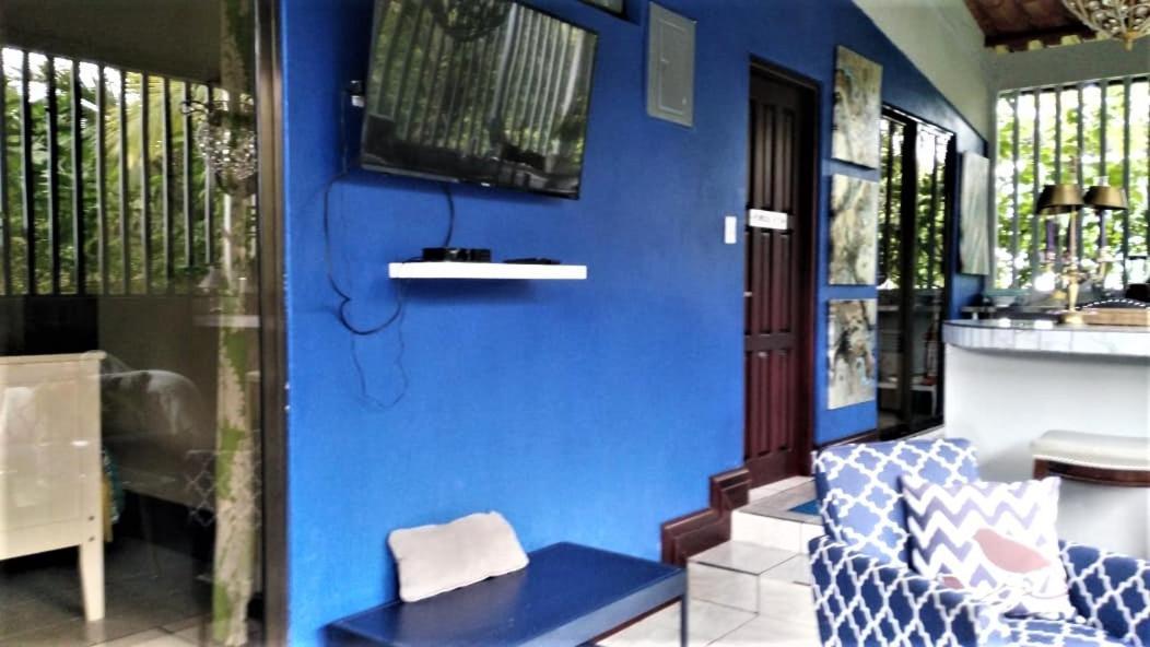 Casa Sophia 3 Listings Apartment 1 Or Apartment 2 Separately Or Apt 1 And 2 Together All With Fo Internet Guápiles エクステリア 写真
