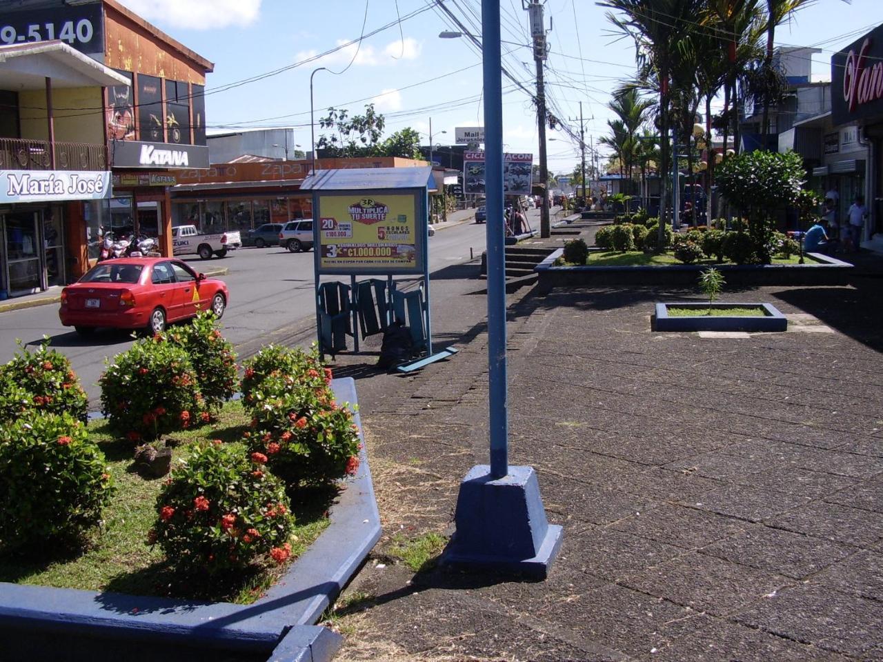Casa Sophia 3 Listings Apartment 1 Or Apartment 2 Separately Or Apt 1 And 2 Together All With Fo Internet Guápiles エクステリア 写真