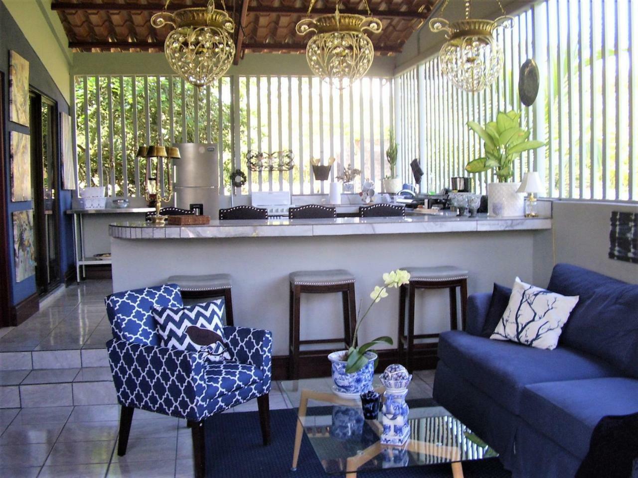 Casa Sophia 3 Listings Apartment 1 Or Apartment 2 Separately Or Apt 1 And 2 Together All With Fo Internet Guápiles エクステリア 写真